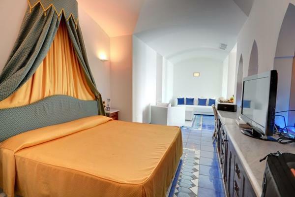 Grand Hotel San Pietro Palinuro Exteriör bild